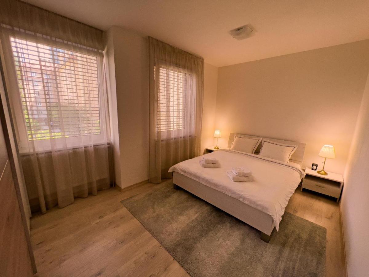 Elegant Escape Apartment I - City Centre Bratislava Ngoại thất bức ảnh