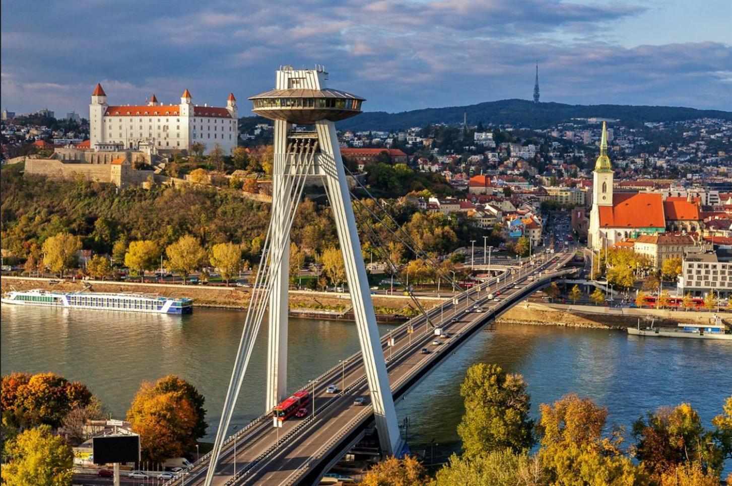 Elegant Escape Apartment I - City Centre Bratislava Ngoại thất bức ảnh